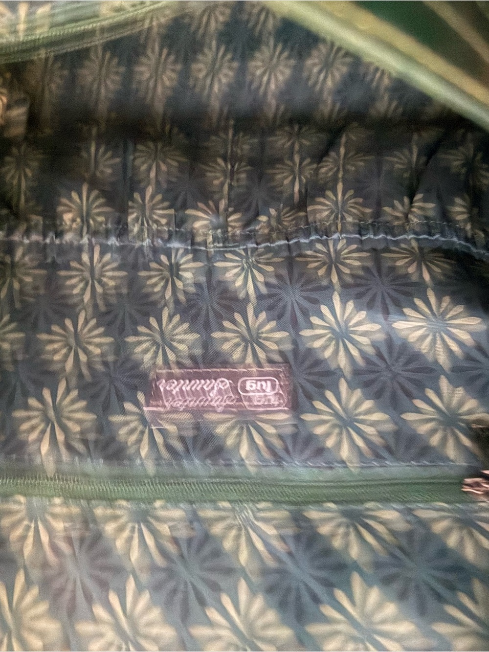 lug Quilted Tote in Emerald Green - Picture 5 of 5